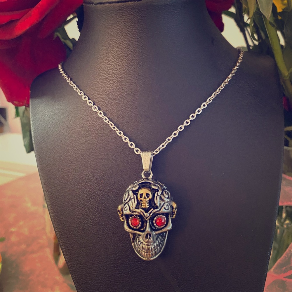 Pendant Necklace